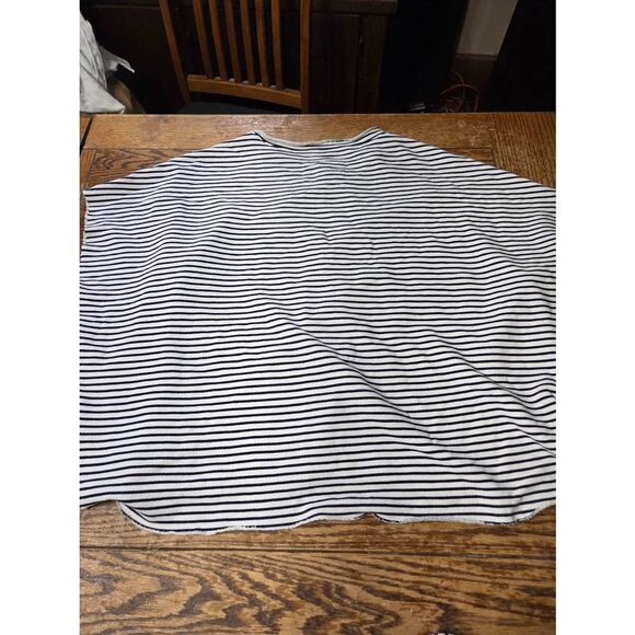 Frank&Eileen Hamptons Travel Set Olive Capelet & Pearl Sweatshorts in Navy Frenc - Picture 7 of 12